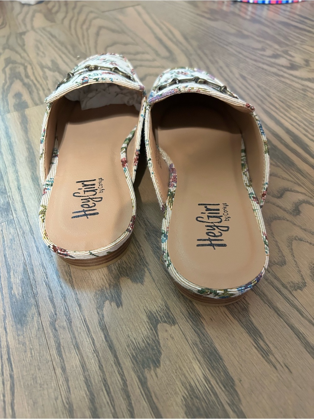 Hey girl by corkys womens charmer floral mule size 9 brand new - Picture 3 of 4